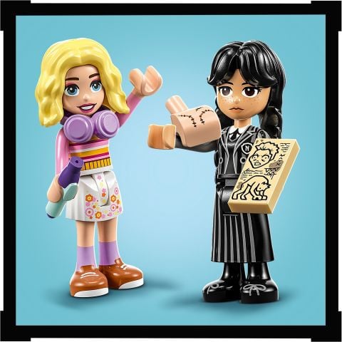 LEGO® Wednesday: Wednesday ve Enid'in Yurt Odası Hediye Seti 76781