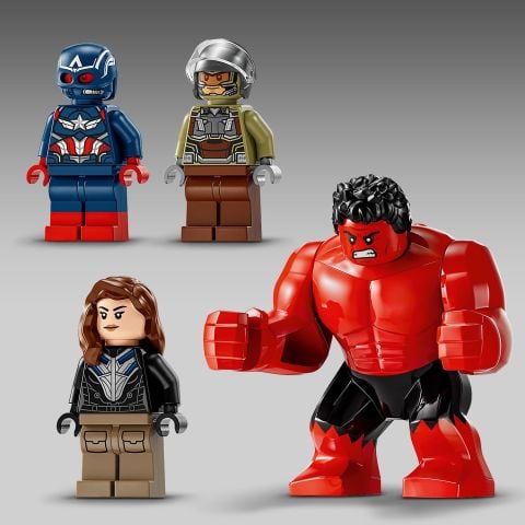 LEGO® Marvel Yeni Kaptan Amerika Yapım Figürü 76296