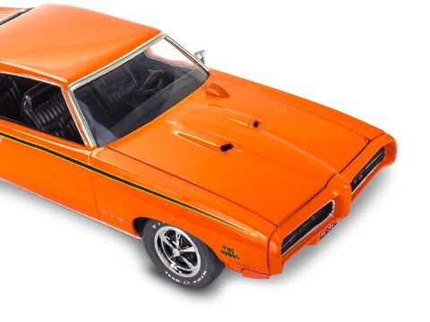 Revell '69 Pontiac GTO ''The Judge'' 2N1