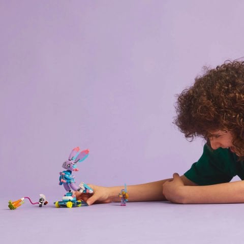 LEGO® DREAMZzz™ Izzie ve Oyun Tavşanı Bunchurro Hayal Gücü Oyuncağı 71490