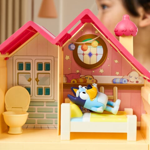 Bluey Mini Ev ve Figür Oyun Seti