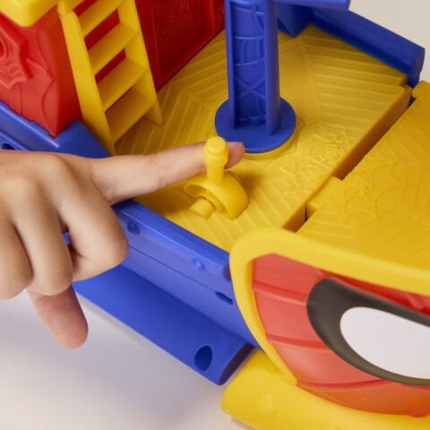 Spidey ve İnanılmaz Arkadaşları Korsan Gemisi