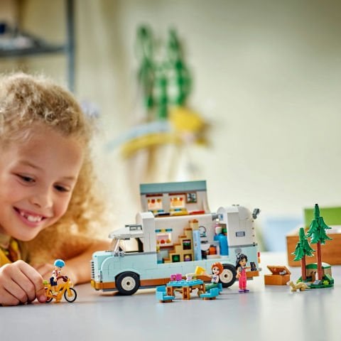 LEGO® Friends Arkadaşlık Karavan Macerası Rol Yapma Yapım Seti 42663