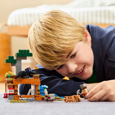 LEGO® Minecraft® Armadillo Maden Keşfi Video Oyunu Figürü 21269