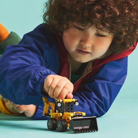 LEGO® Technic Kazıcı Yükleyici Oyuncak İnşaat Aracı 42197