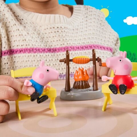 Peppa Pig Üç Küçük Domuzcuk Karavan