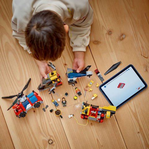 LEGO® City Helikopter, İtfaiye Kamyonu ve Denizaltı Karışımı Oyuncak Yapım Seti 60462