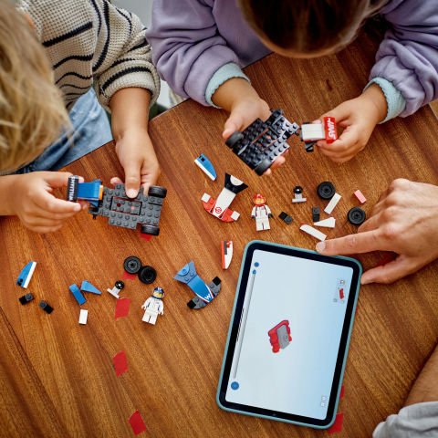 LEGO® City F1® Williams Racing ve Haas F1® Yarış Arabaları Araç Oyuncak Seti 60464