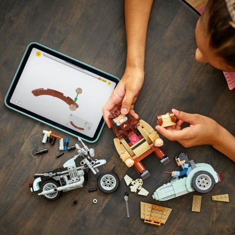 LEGO® Harry Potter™ Hagrid™ ve Harry’nin Motosiklet Yolculuğu, Sihirli Oyuncak 76443