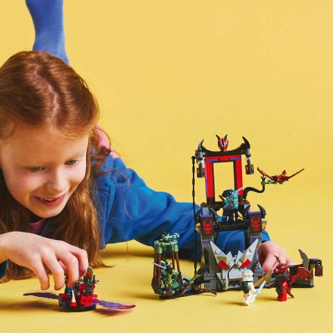 LEGO® NINJAGO® Ejderinsan Fırtına Köyü Savaş Arenası Oyun Seti 71841