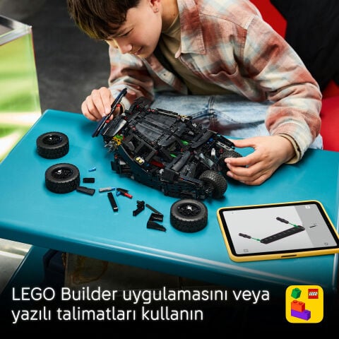 LEGO® Technic Batmobile™ Tumbler 42239