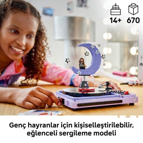LEGO® Editions Olivia Rodrigo’nun Konser Ayı 43029