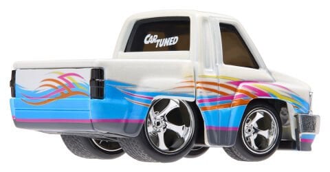 CarTuned S3 1985 Toyota SR5 - Desenli Custom Araba