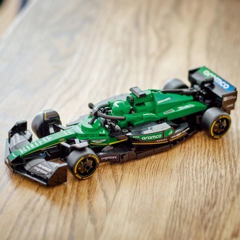 LEGO® Speed Champions Aston Martin Aramco F1® AMR24 Yarış Arabası Araç Seti 77245