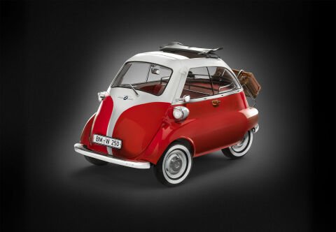BMW Isetta 250  70. Yıl Özel Model Kit