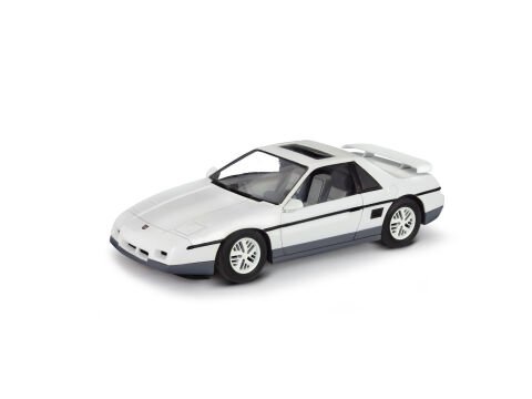‘85 Pontiac Fiero GT Model Kit
