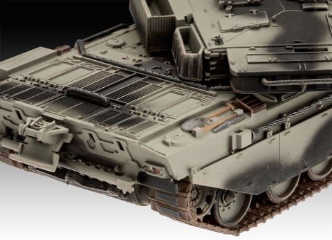 Challenger 1 Model Kit
