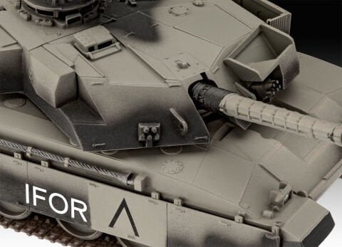 Challenger 1 Model Kit