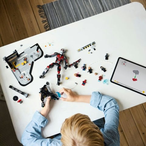 LEGO® Marvel Kaptan Amerika: Kahramanların Savaşı Aksiyon Savaşı İnşa Edilebilen Oyun Seti 76314