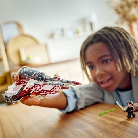 LEGO® Star Wars™ Ahsoka’nın Jedi Interceptor™’ı Starfighter Yapım Oyuncağı 75401