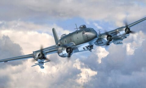 Focke-Wulf Fw 200 C-5/C-8 Condor Model Kit