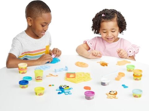 Play-Doh Bluey Kostüm Oyun Seti