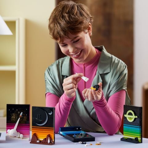 LEGO® Ideas Uzay Çağı Hikayeleri 21340 Yapım Seti