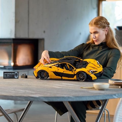 LEGO® Technic McLaren P1™ Yetişkinler için Hiper Araba Seti 42172