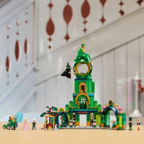 LEGO® Wicked Emerald City'ye Hoş Geldiniz Koleksiyonluk Oyuncak 75684
