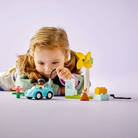 LEGO® DUPLO® Kasabası Rüzgar Türbini ve Elektrikli Araba 10985 Oyuncak Yapım Seti (16 Parça)