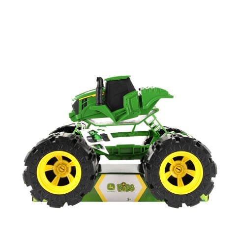 John Deere Arazi Traktörü