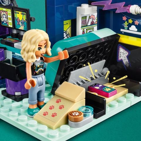 LEGO® Friends Nova'nın Odası 41755 Oyuncak Yapım Seti (179 Parça)