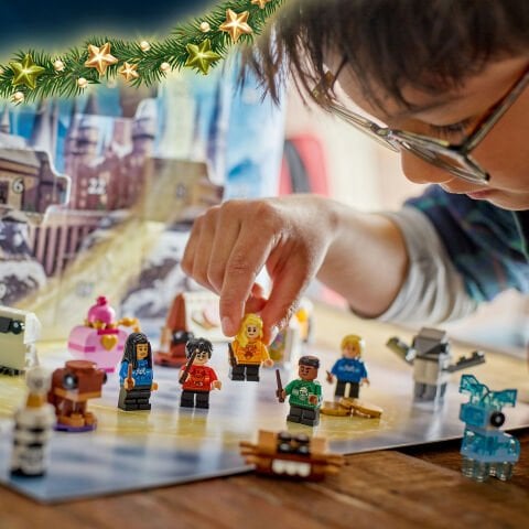 LEGO® Harry Potter™ 2025 Yılbaşı Takvimi, Çocuklar için Büyücü Oyuncağı 76456