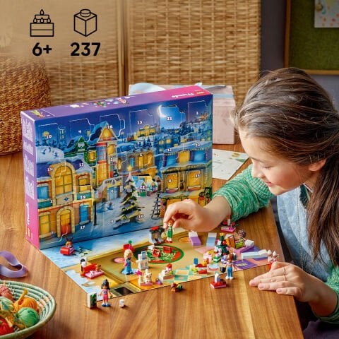 LEGO® Friends 2025 Yılbaşı Takvimi Oyuncak Yapım Seti 42668