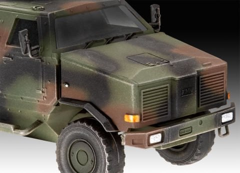 Revell ATF Dingo 1