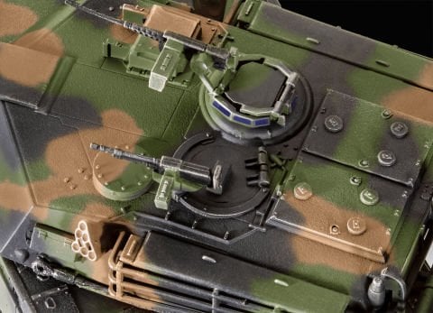 Revell M1A1 AIM(SA)/ M1A2 Abrams
