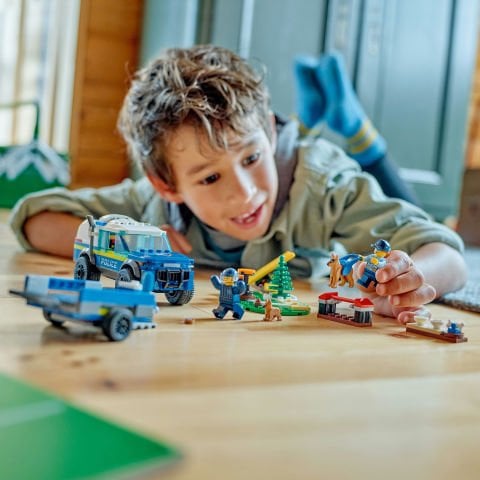 LEGO® City Mobil Polis Köpeği Eğitimi 60369 Oyuncak Yapım Seti (197 Parça)