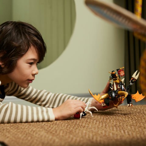 LEGO® NINJAGO® Cole’un Toprak Ejderhası EVO 71782 Oyuncak Yapım Seti (285 Parça)