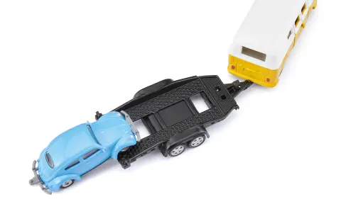 Volkswagen T1 Minibüs ve Römorklu Beetle