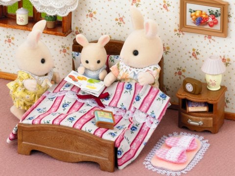 Sylvanian Families Yatak Odası