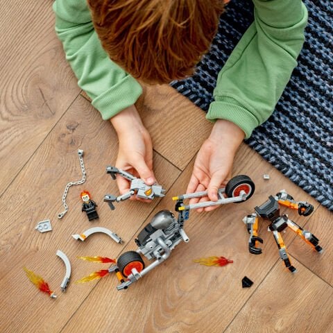 LEGO® Marvel Ghost Rider Robotu ve Motosikleti 76245 Oyuncak Yapım Seti (264 Parça)