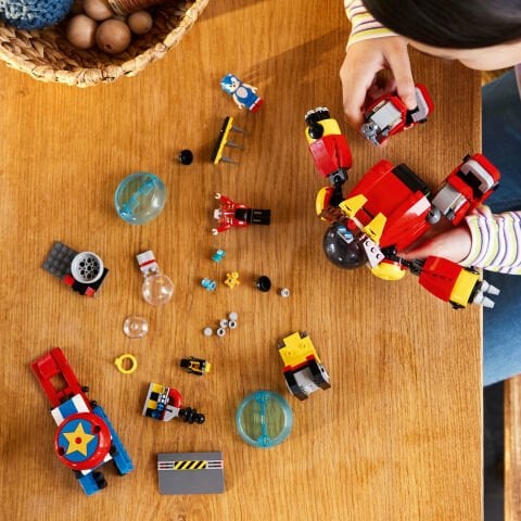LEGO® Sonic the Hedgehog™ Sonic Dr. Eggman’ın Death Egg Robotuna Karşı