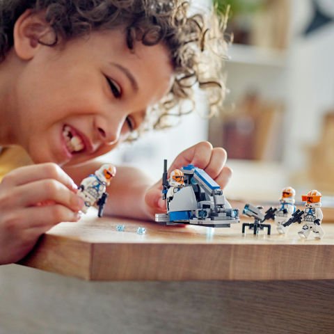 LEGO® Star Wars™ 332. Ahsoka’nın Klon Trooper™’ı Savaş Paketi