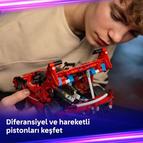 LEGO® Technic Ferrari FXX K Model Araba Seti STEM Yapım Oyuncağı 42212
