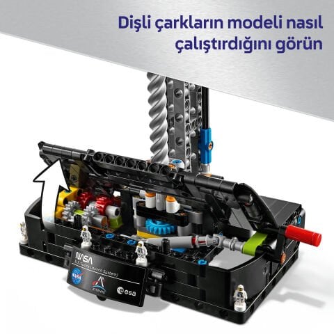 LEGO® Technic™ NASA Artemis Uzay Fırlatma Sistemi Roketi 42221