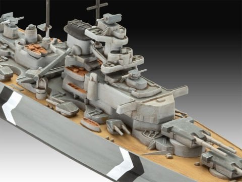 Gift Set The Legendary Bismarck (1:700 & 1:1200)
