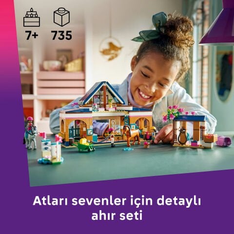 LEGO® Friends At Ahırı ve Binicilik Akademisi 42688