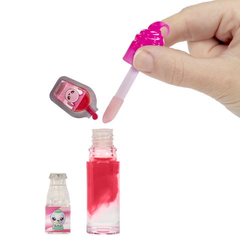 Yummiland Bianca Bubblegum Bebeği ve Dudak Parlatıcısı