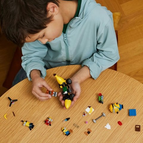 LEGO® Despicable Me 4 Minyonlar ve Muz Araba Oyuncağı 75580