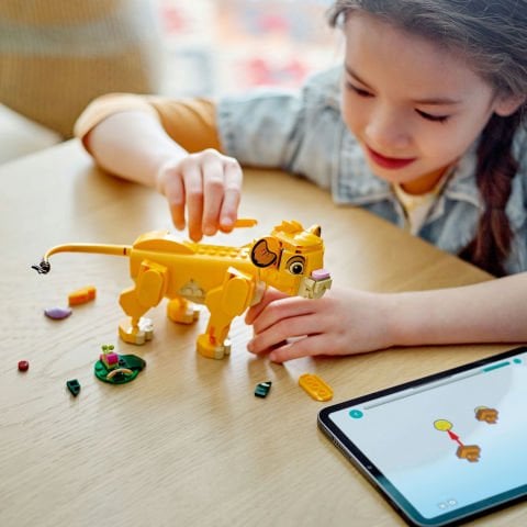 LEGO® ǀ Disney Yavru Aslan Kral Simba Eğlenceli Hediye Fikri 43243